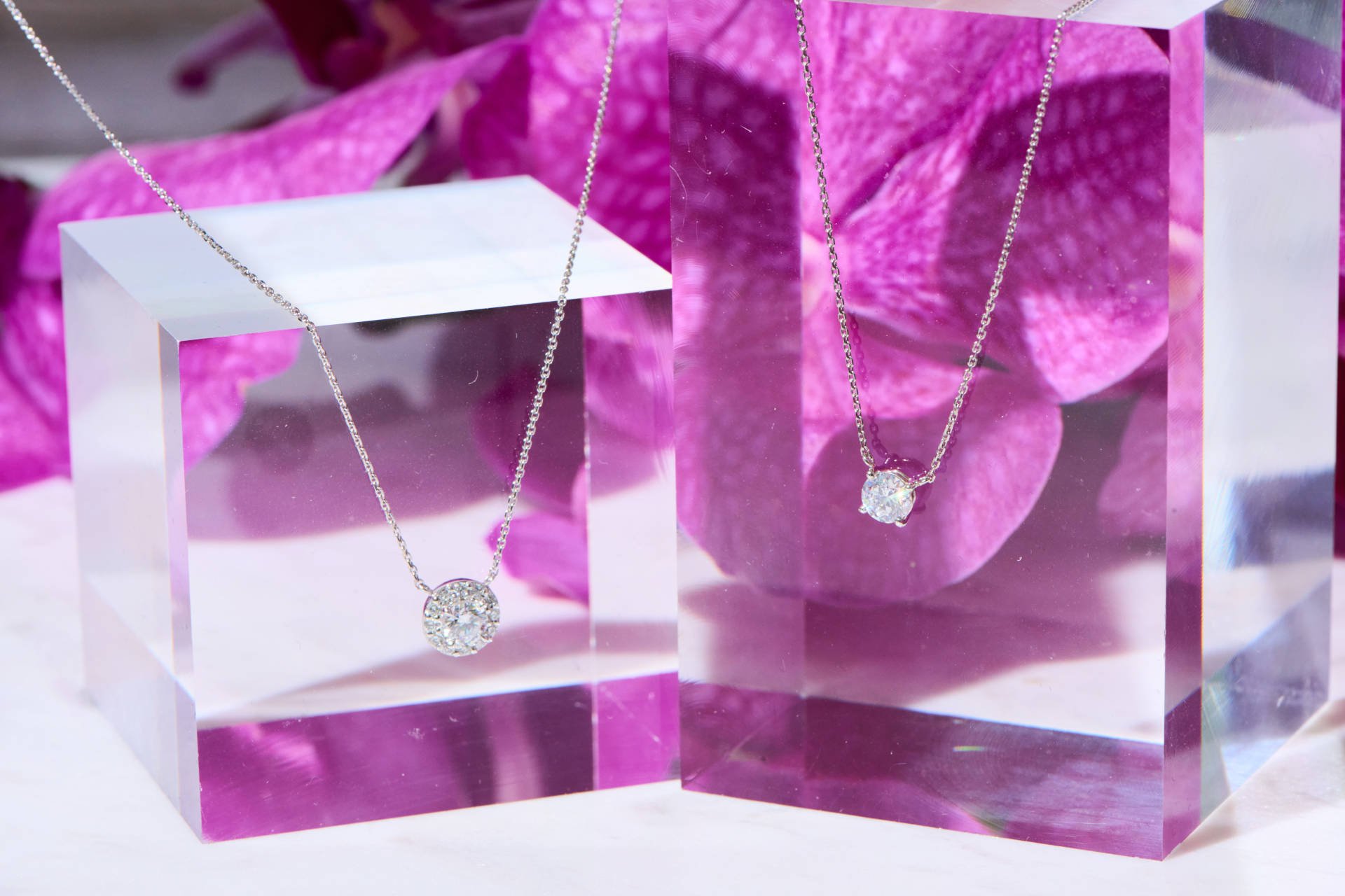 ROUND 0.50ct & ROUND 0.30ct HALO